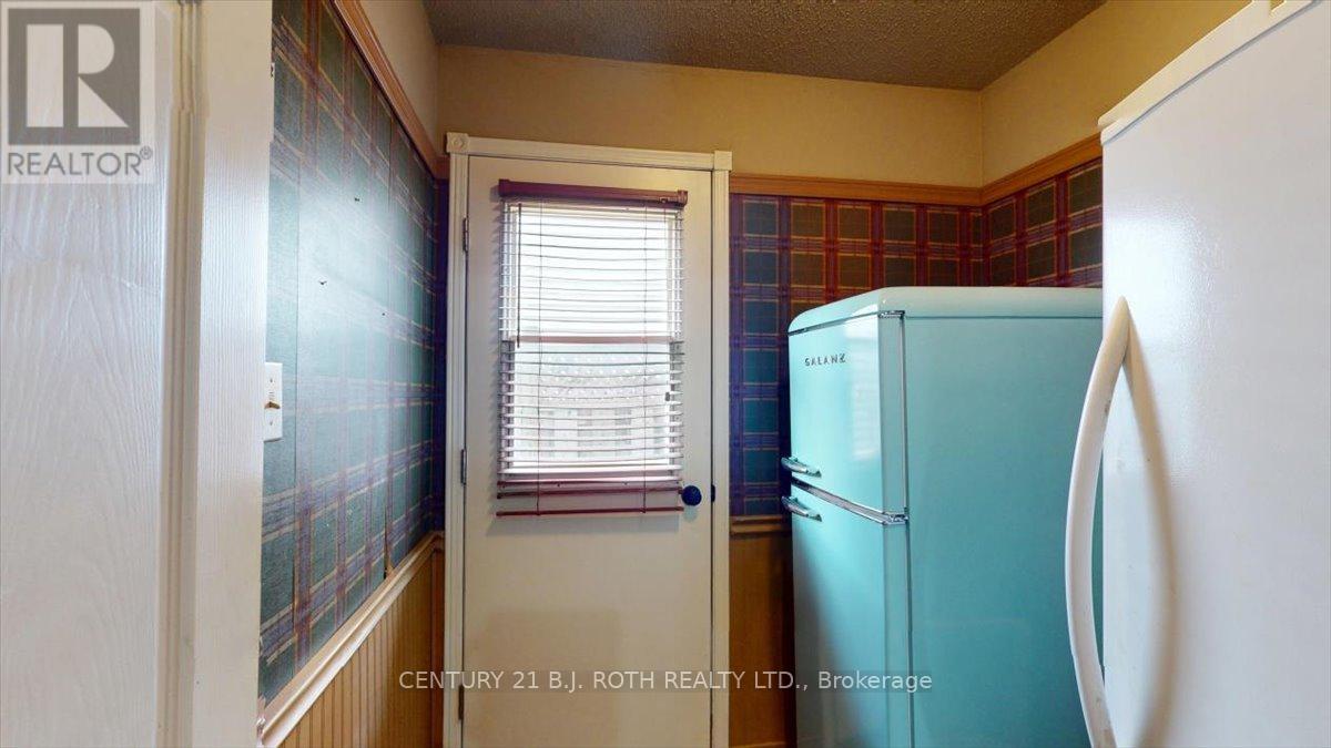 995 Linden Street, Innisfil, Ontario  L9S 1W4 - Photo 17 - N12434688