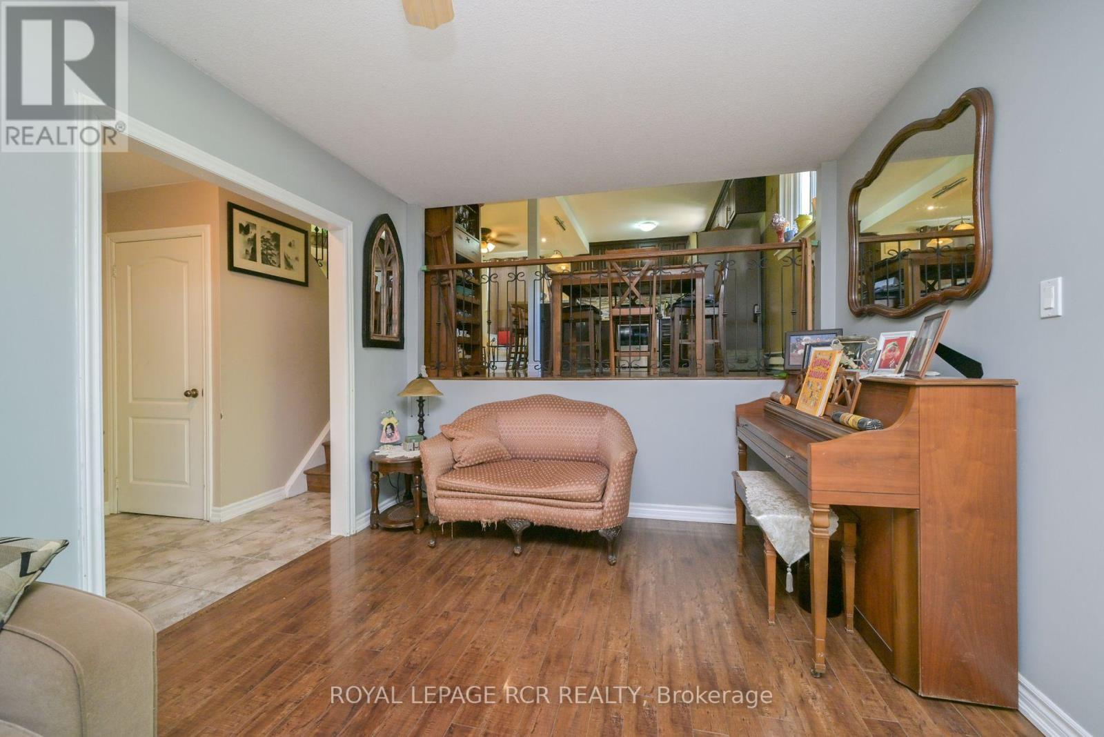 17 Jamieson Drive, Adjala-Tosorontio, Ontario  L0N 1R0 - Photo 13 - N12434730