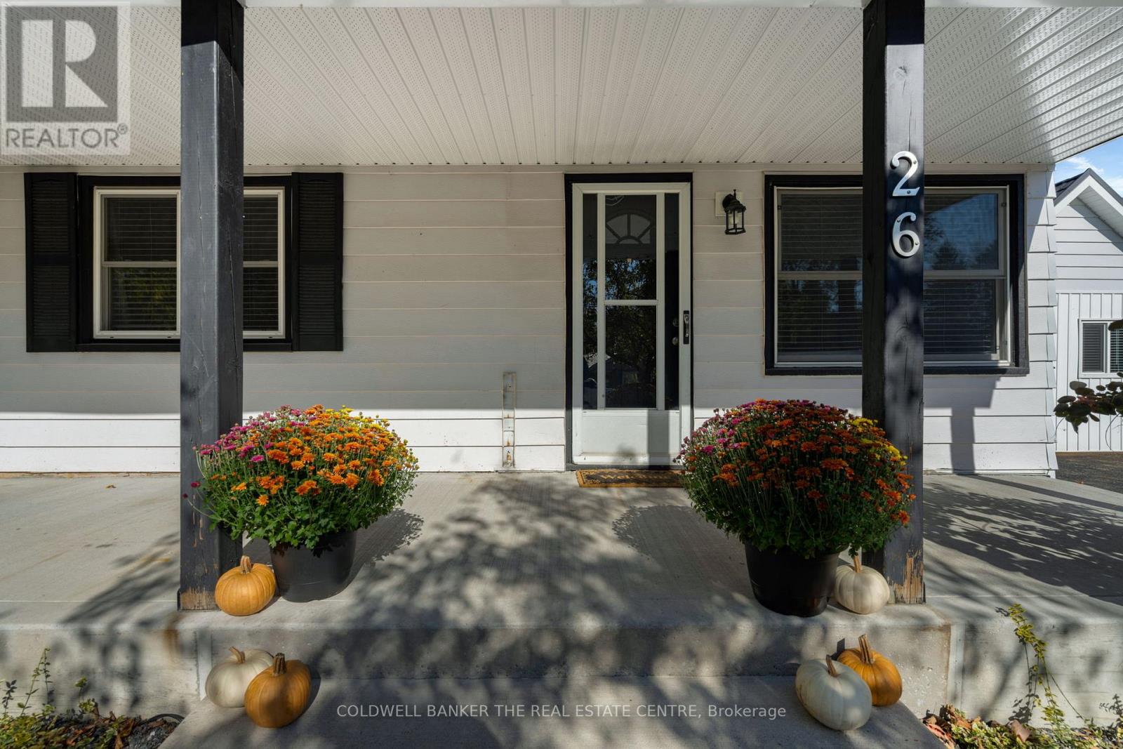 26 George Street, Orillia, Ontario  L3V 2V3 - Photo 5 - S12434630
