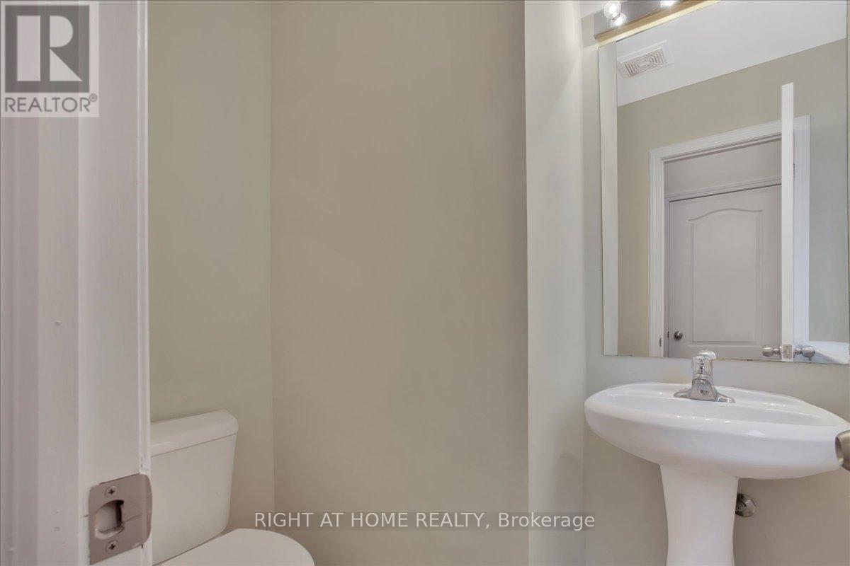 72 Christy Drive, Wasaga Beach, Ontario  L9Z 0E5 - Photo 21 - S12434700