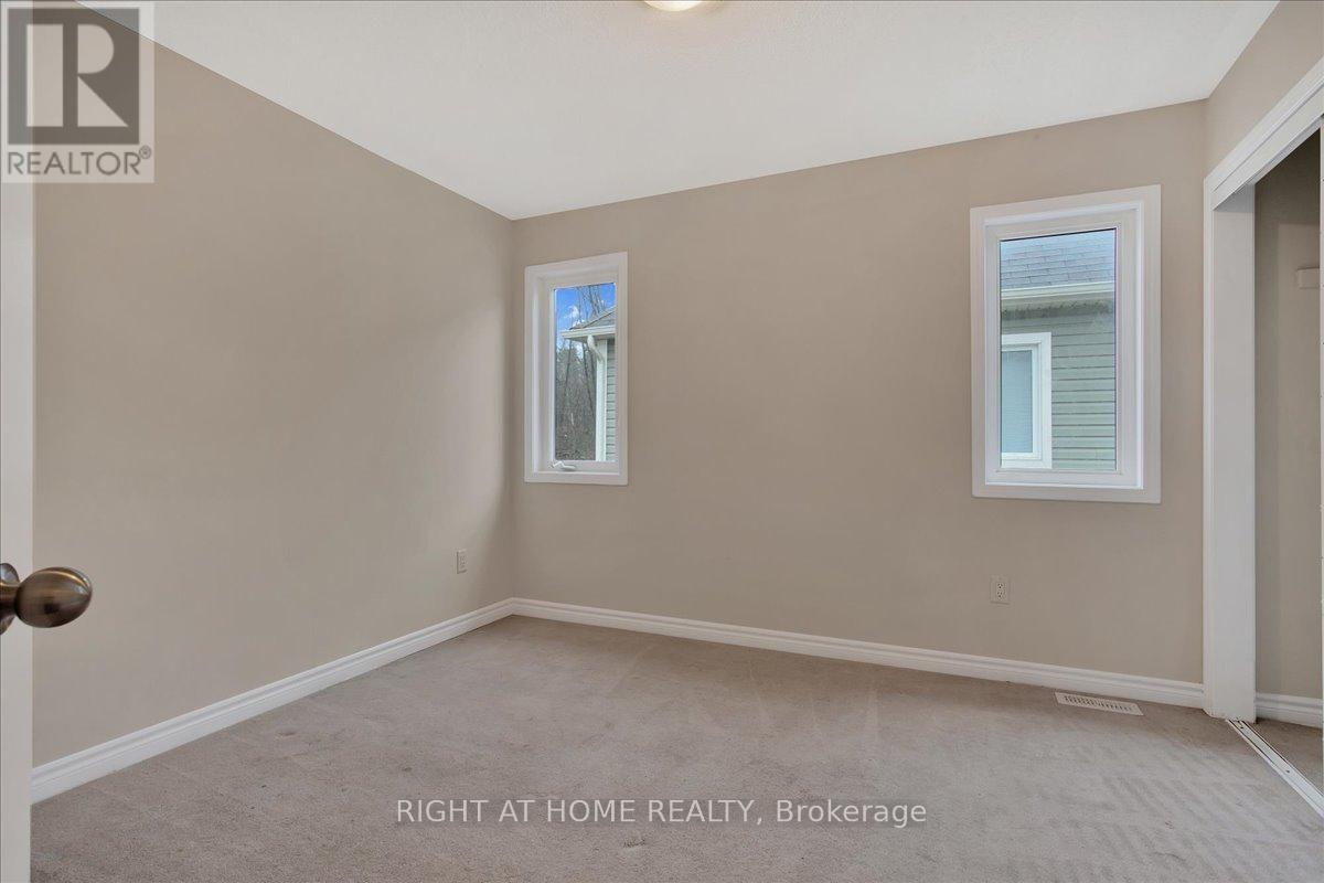 72 Christy Drive, Wasaga Beach, Ontario  L9Z 0E5 - Photo 30 - S12434700