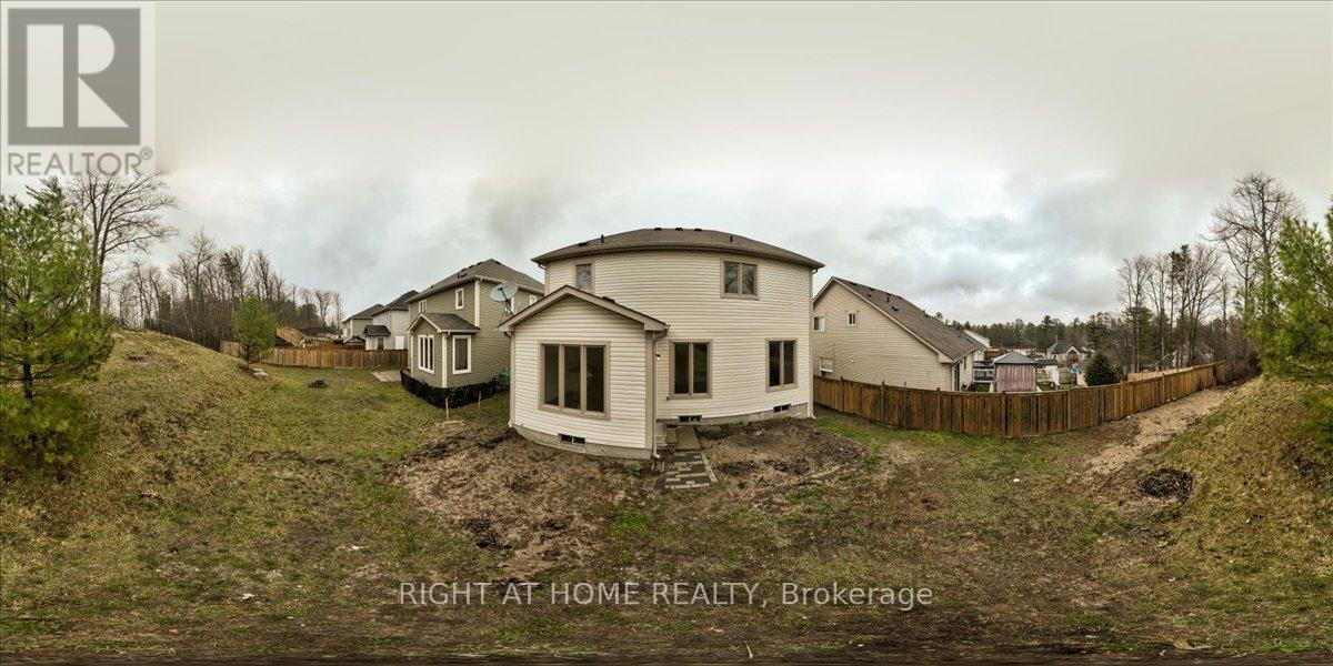 72 Christy Drive, Wasaga Beach, Ontario  L9Z 0E5 - Photo 47 - S12434700