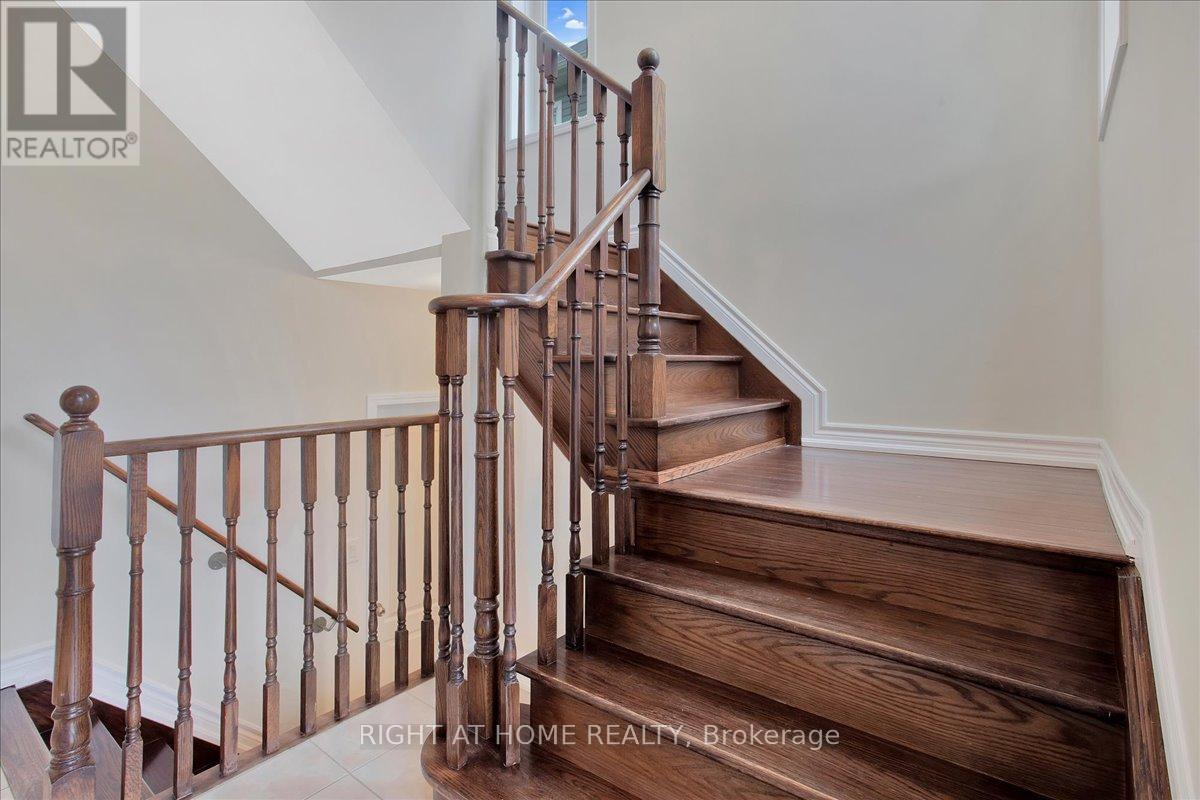 72 Christy Drive, Wasaga Beach, Ontario  L9Z 0E5 - Photo 9 - S12434700