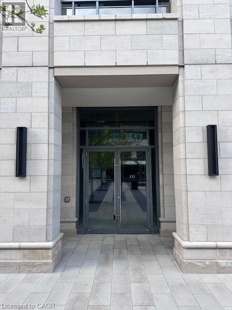 2060 Lakeshore Road Unit# 111, Burlington, Ontario  L7R 0G2 - Photo 3 - 40730333
