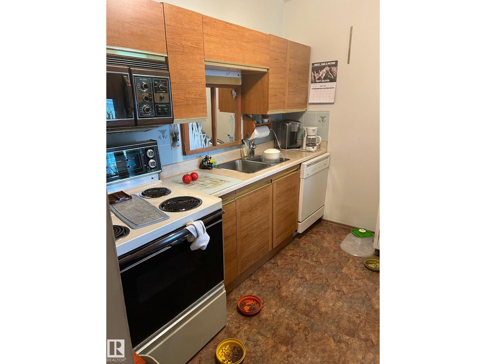 #401 10743 107 St Nw, Edmonton, Alberta  T5H 2Y9 - Photo 2 - E4450166