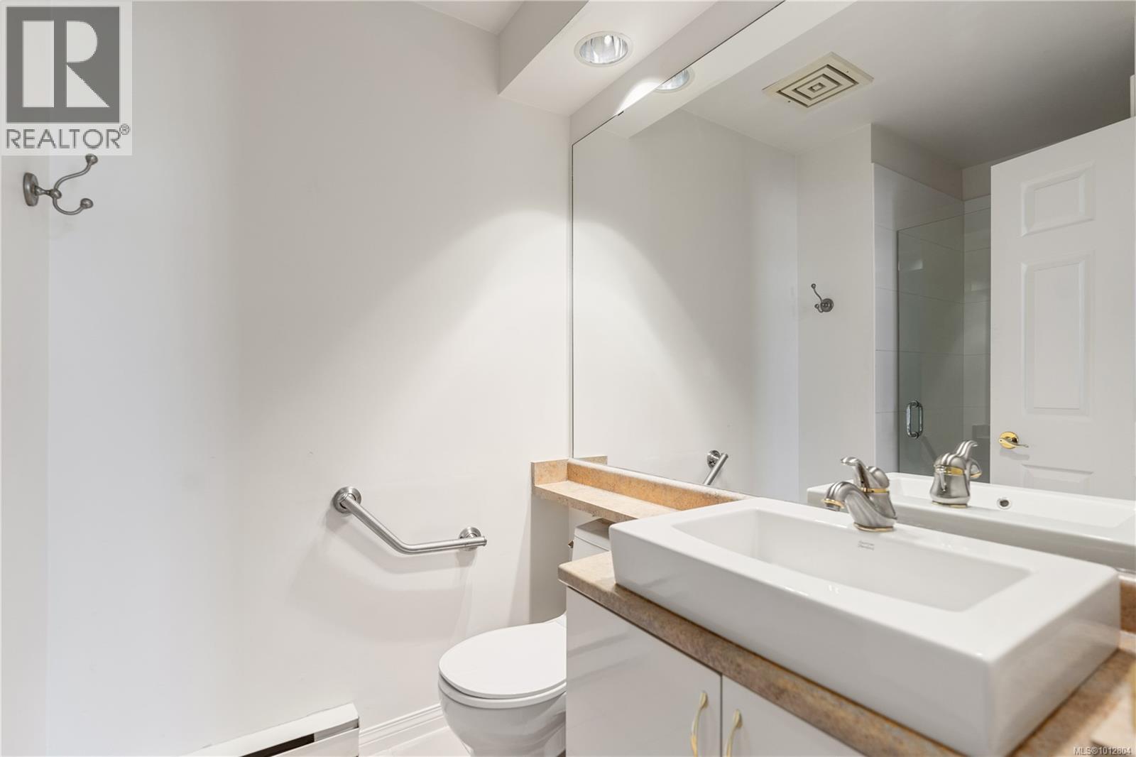104 11 Cooperage Pl, Victoria, British Columbia  V9A 7J9 - Photo 20 - 1012804