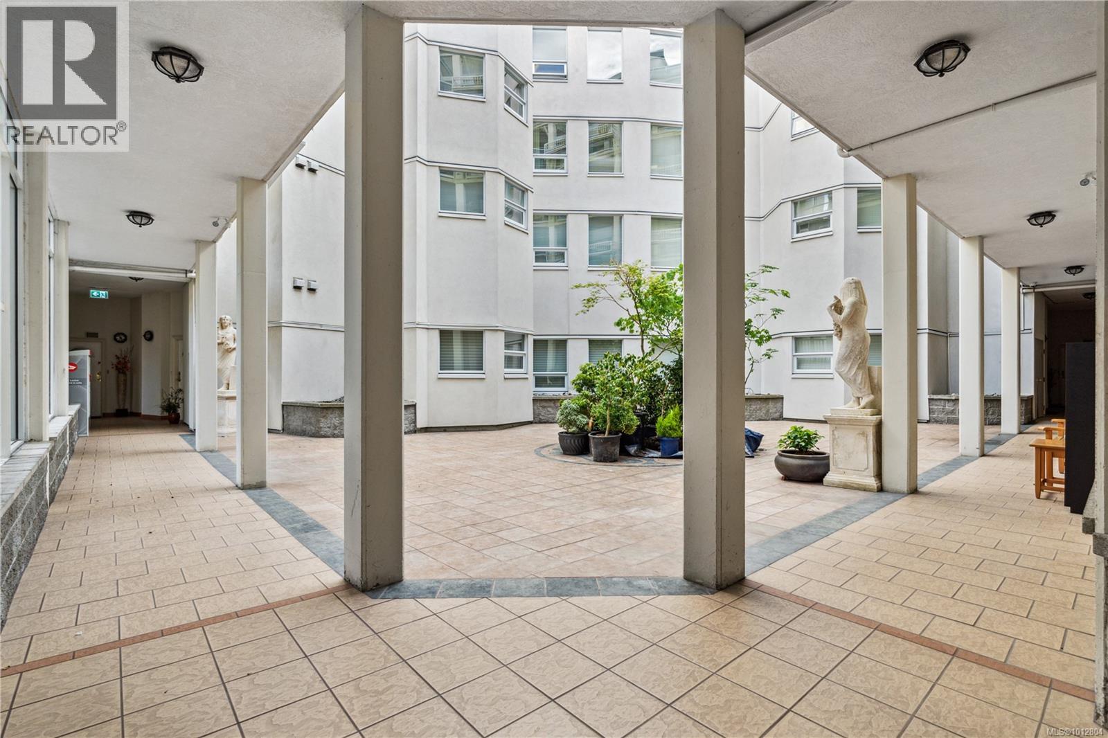 104 11 Cooperage Pl, Victoria, British Columbia  V9A 7J9 - Photo 30 - 1012804