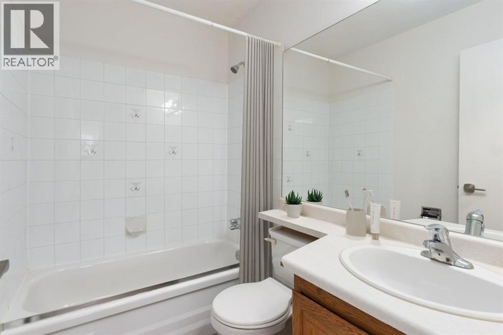 139, 3809 45 Street Sw, Calgary, Alberta  T3E 3H4 - Photo 11 - A2240227