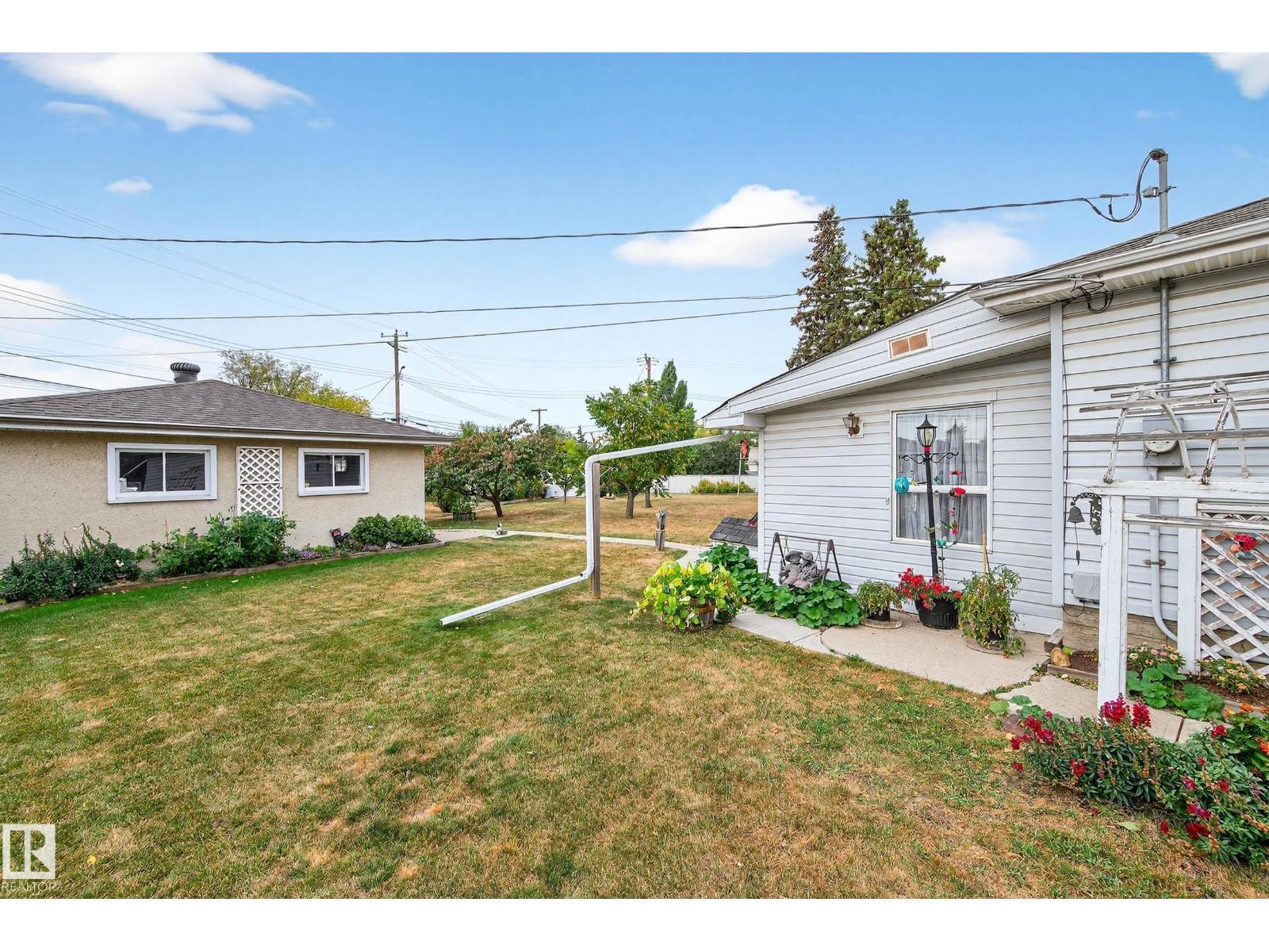 10527 133 Av Nw, Edmonton, Alberta  T5E 1E2 - Photo 33 - E4460089