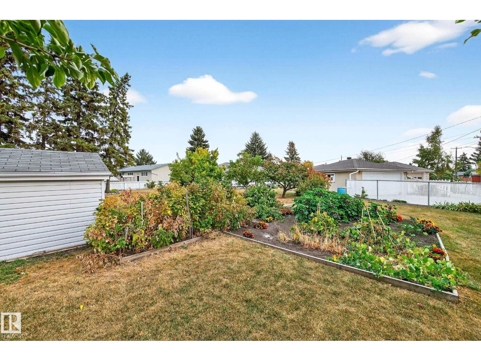 10527 133 Av Nw, Edmonton, Alberta  T5E 1E2 - Photo 39 - E4460089