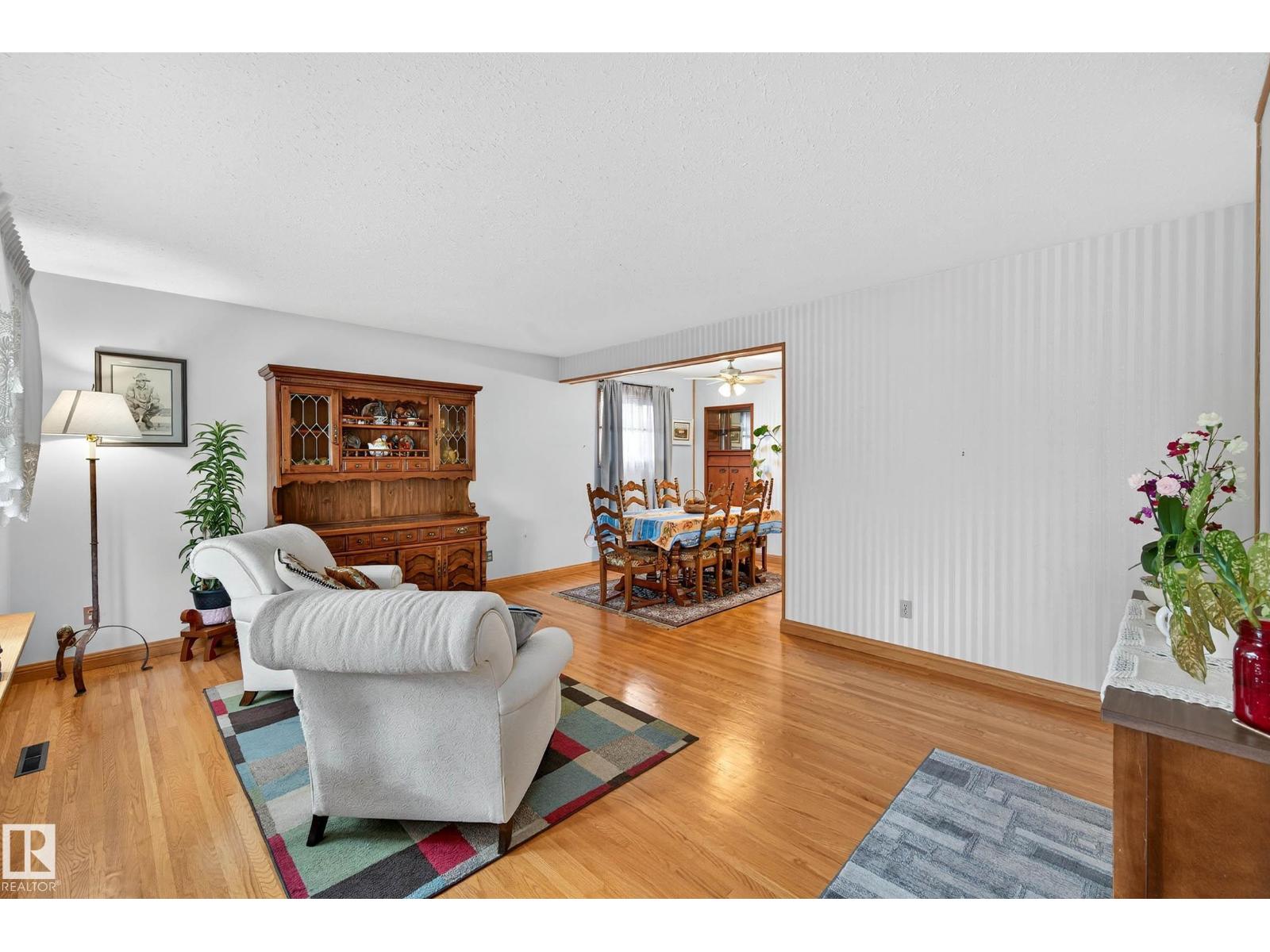10527 133 Av Nw, Edmonton, Alberta  T5E 1E2 - Photo 4 - E4460089
