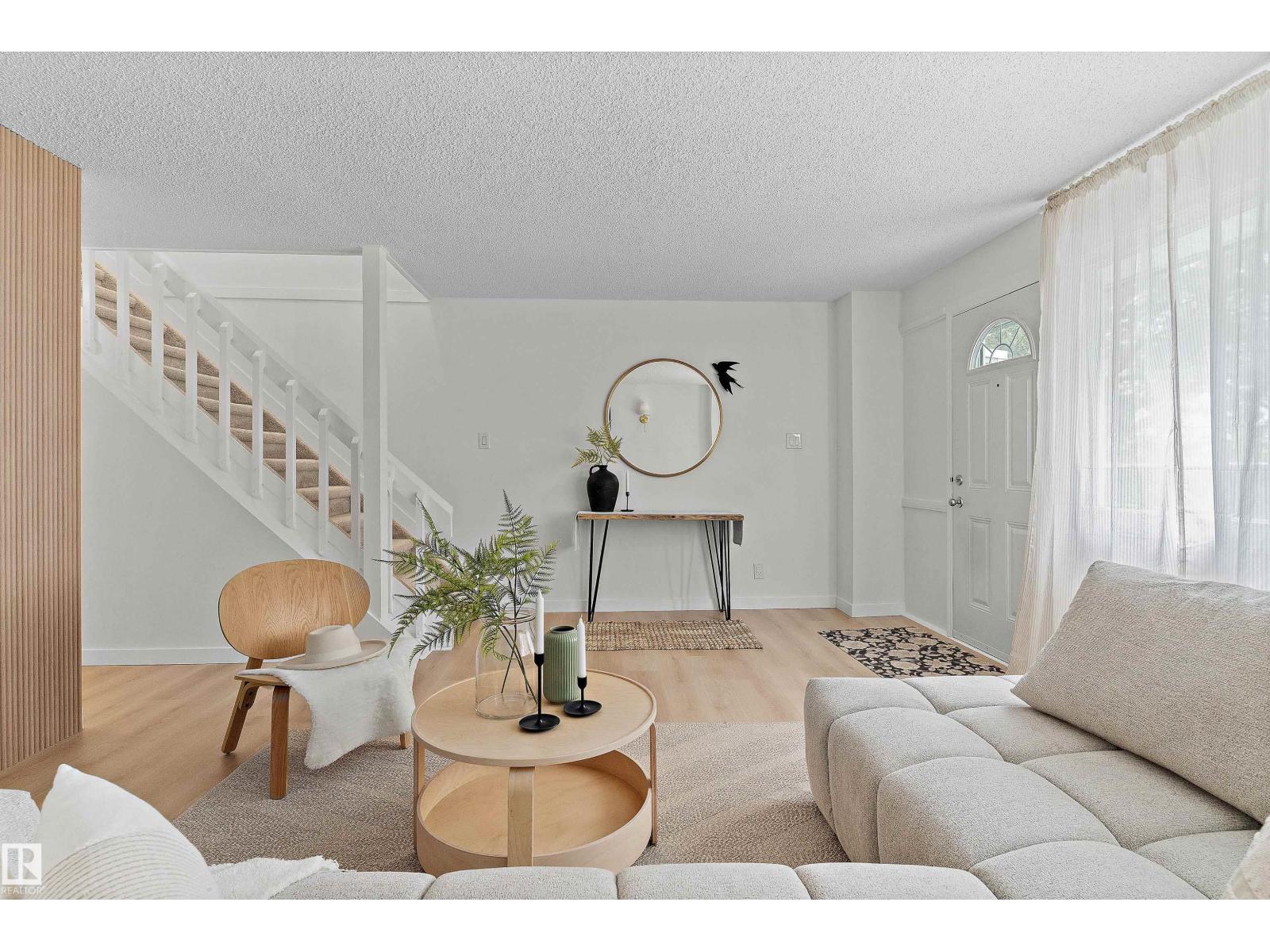 717 Village On The Green Gr Nw, Edmonton, Alberta  T5A 1H2 - Photo 9 - E4460091