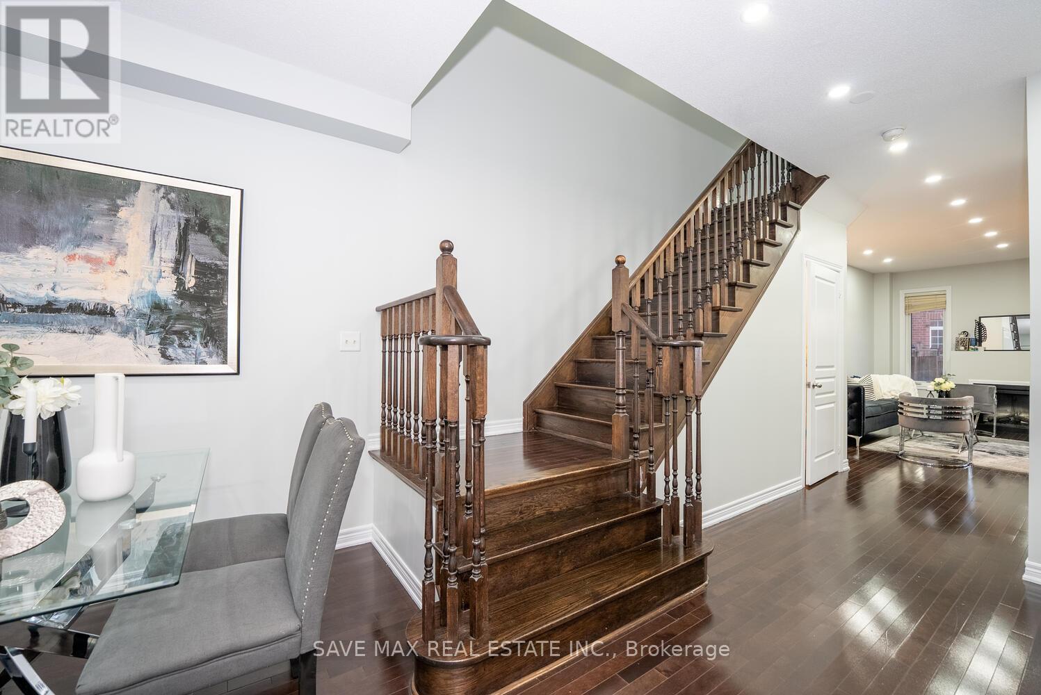 17 Primo Road, Brampton, Ontario  L7A 0Z9 - Photo 20 - W12434626