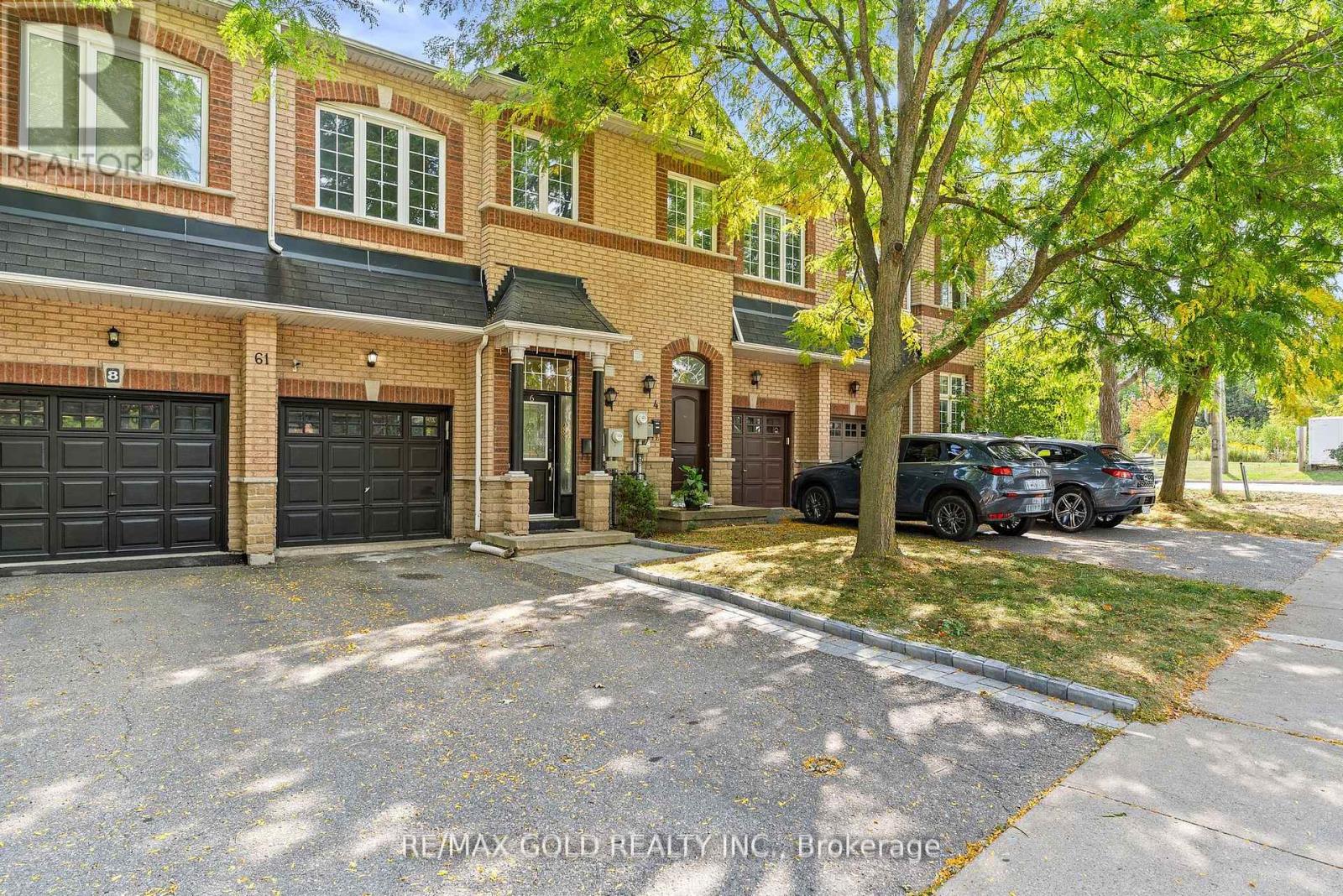 6 - 61 Nelson Street W, Brampton, Ontario  L6X 1C4 - Photo 3 - W12434654