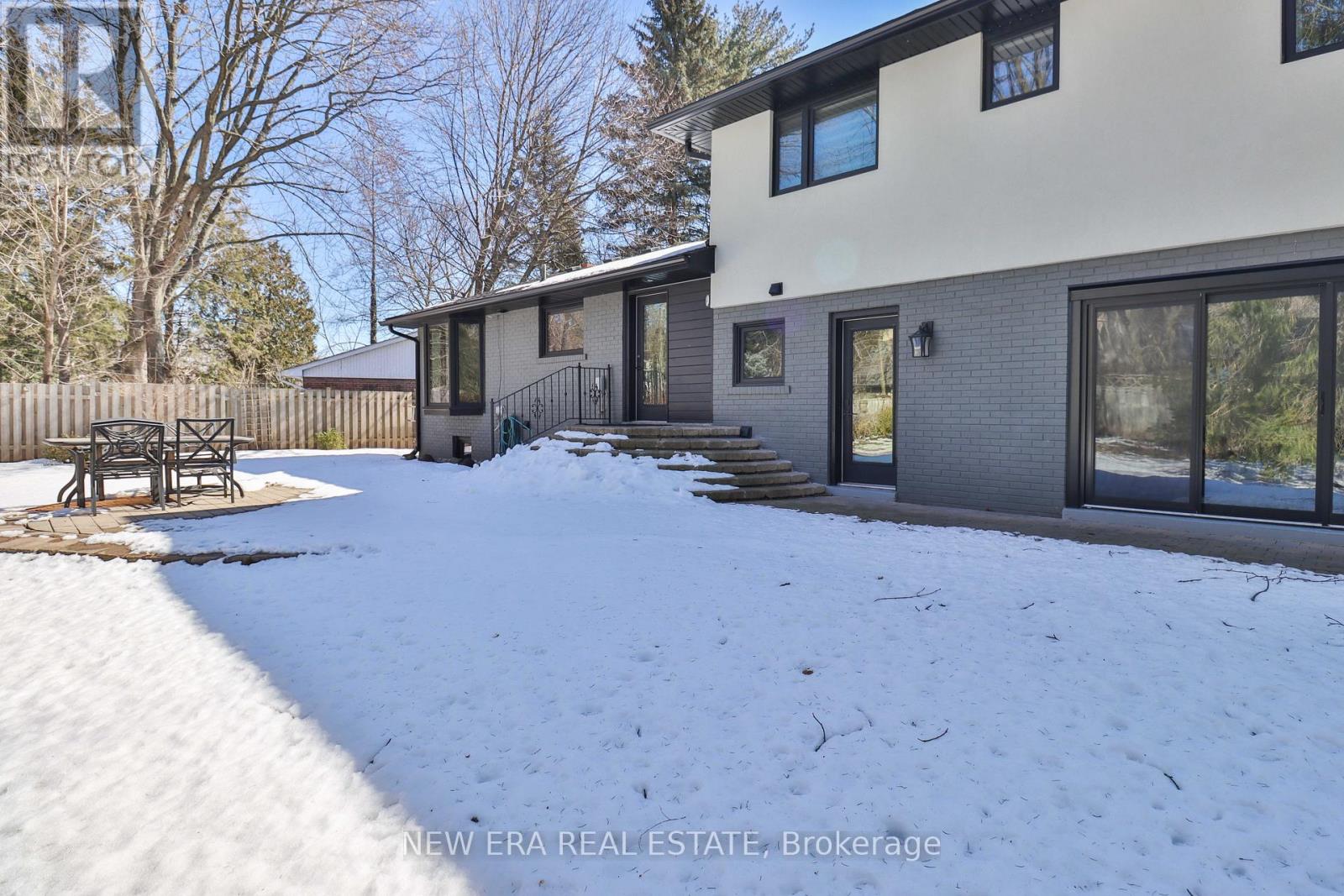 1481 Chasehurst Drive, Mississauga, Ontario  L5J 3A8 - Photo 35 - W12434672