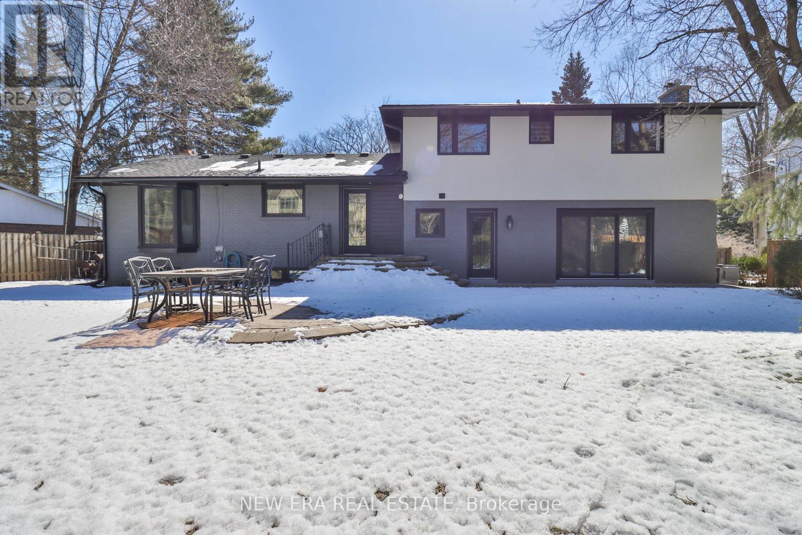 1481 Chasehurst Drive, Mississauga, Ontario  L5J 3A8 - Photo 36 - W12434672