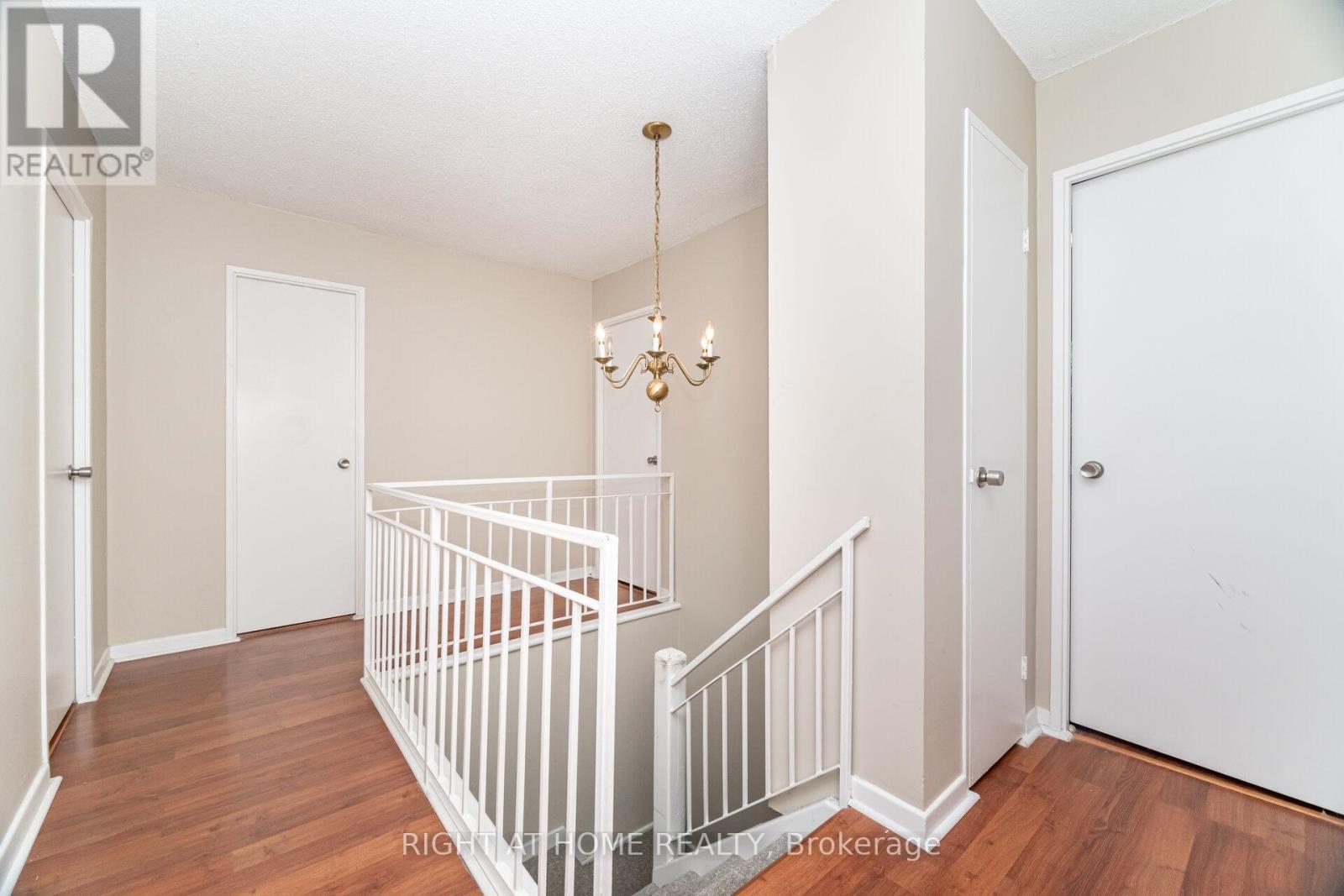 13 - 1250 Mississauga Valley Boulevard W, Mississauga, Ontario  L5A 3R6 - Photo 23 - W12434678