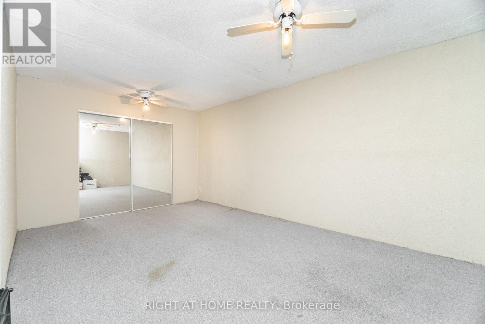 13 - 1250 Mississauga Valley Boulevard W, Mississauga, Ontario  L5A 3R6 - Photo 38 - W12434678