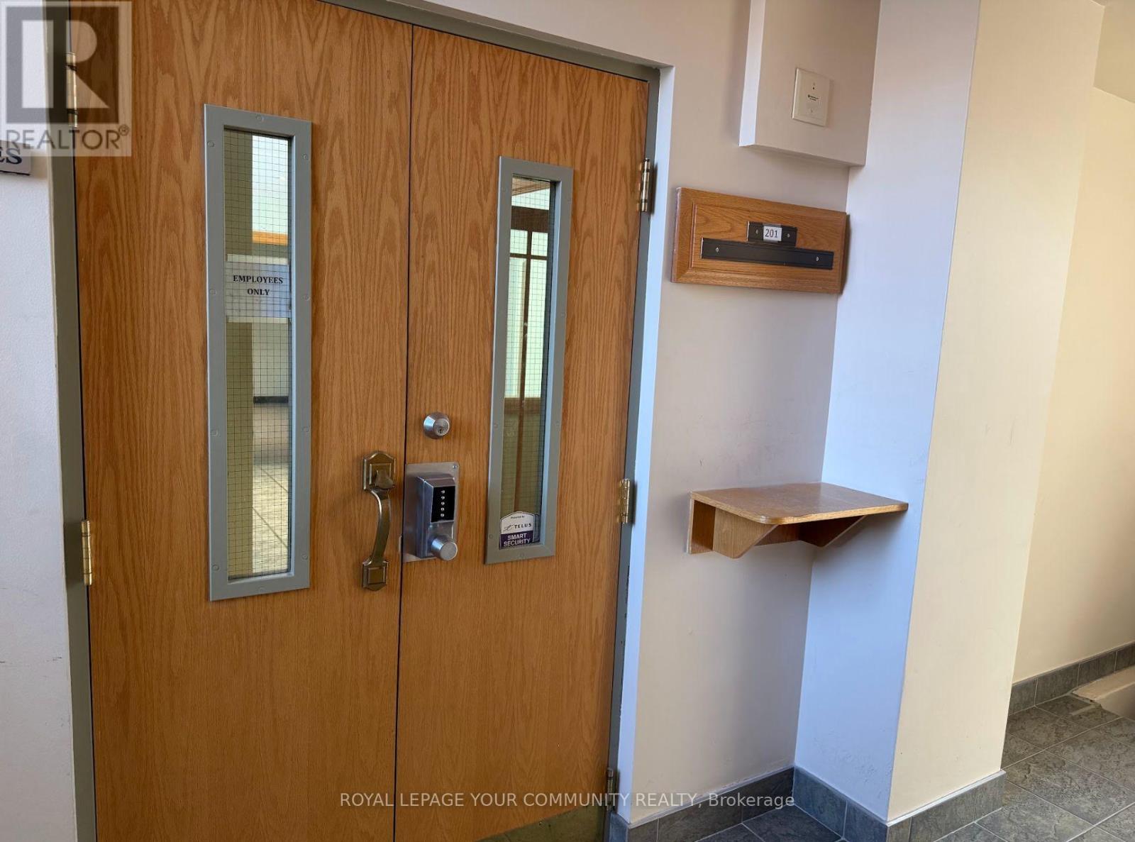 Suite 201 - 795 Wilson Avenue W, Toronto, Ontario  M3K 1E4 - Photo 12 - W12434692
