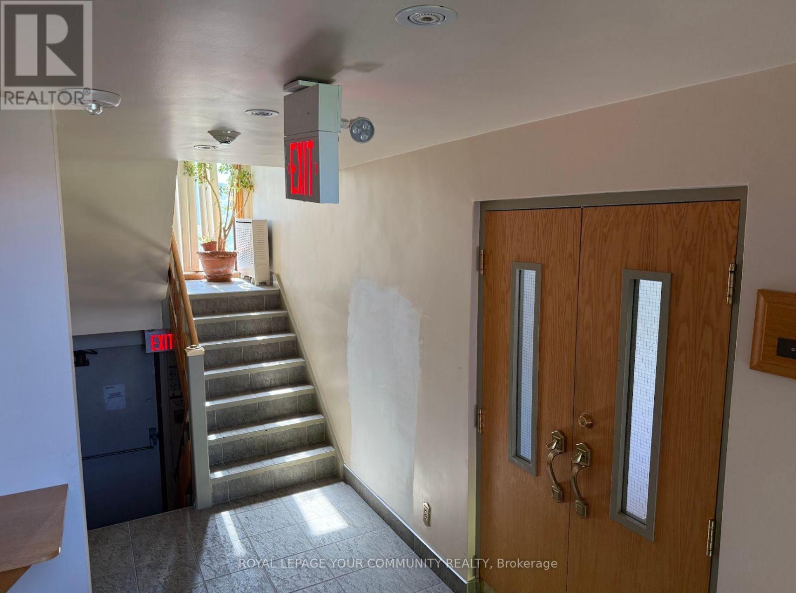 Suite 201 - 795 Wilson Avenue W, Toronto, Ontario  M3K 1E4 - Photo 14 - W12434692