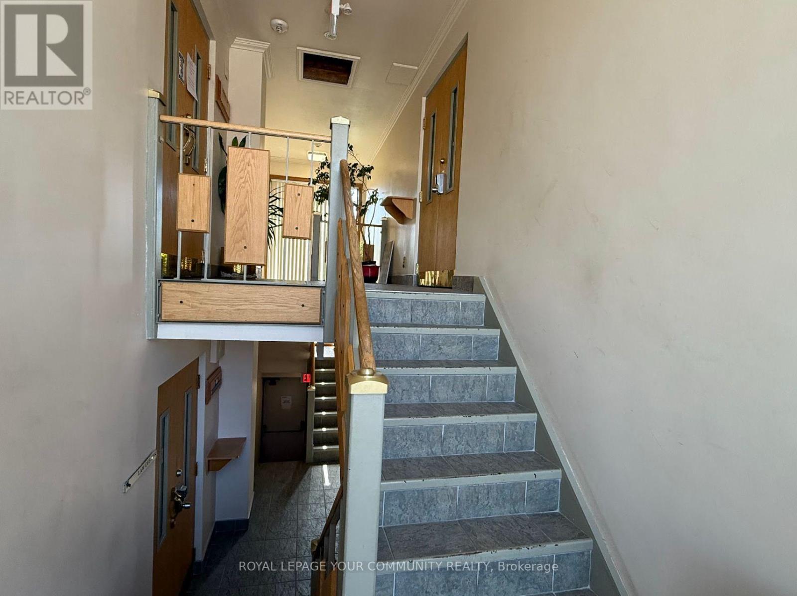 Suite 201 - 795 Wilson Avenue W, Toronto, Ontario  M3K 1E4 - Photo 16 - W12434692