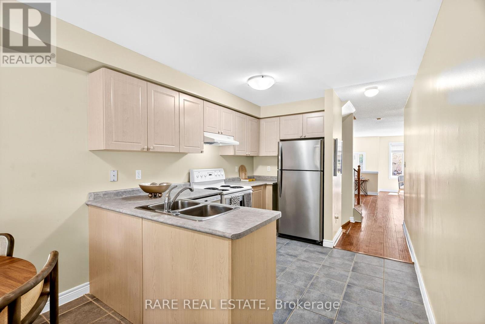 12 - 1750 Creek Way, Burlington, Ontario  L7L 7E2 - Photo 4 - W12434708