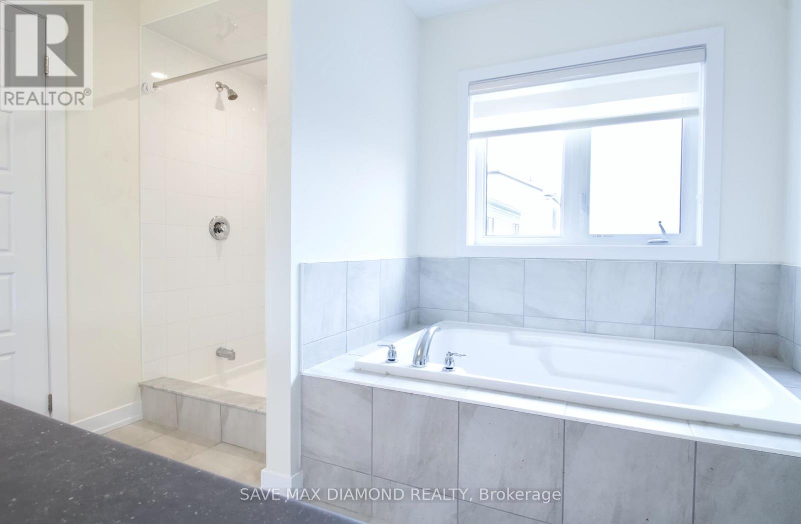 92 Monteith Drive, Brantford, Ontario  N3T 0V8 - Photo 21 - X12434616