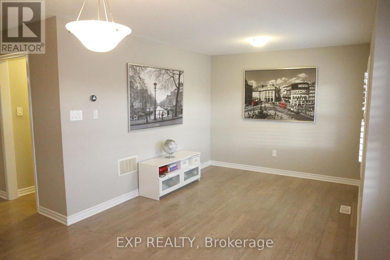 10 - 230 Avondsyde Boulevard, Hamilton, Ontario  L8B 1T9 - Photo 15 - X12434628