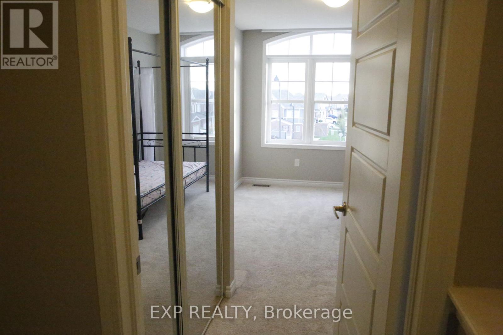 10 - 230 Avondsyde Boulevard, Hamilton, Ontario  L8B 1T9 - Photo 23 - X12434628