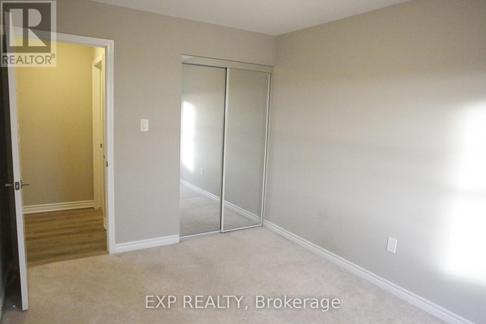 10 - 230 Avondsyde Boulevard, Hamilton, Ontario  L8B 1T9 - Photo 28 - X12434628