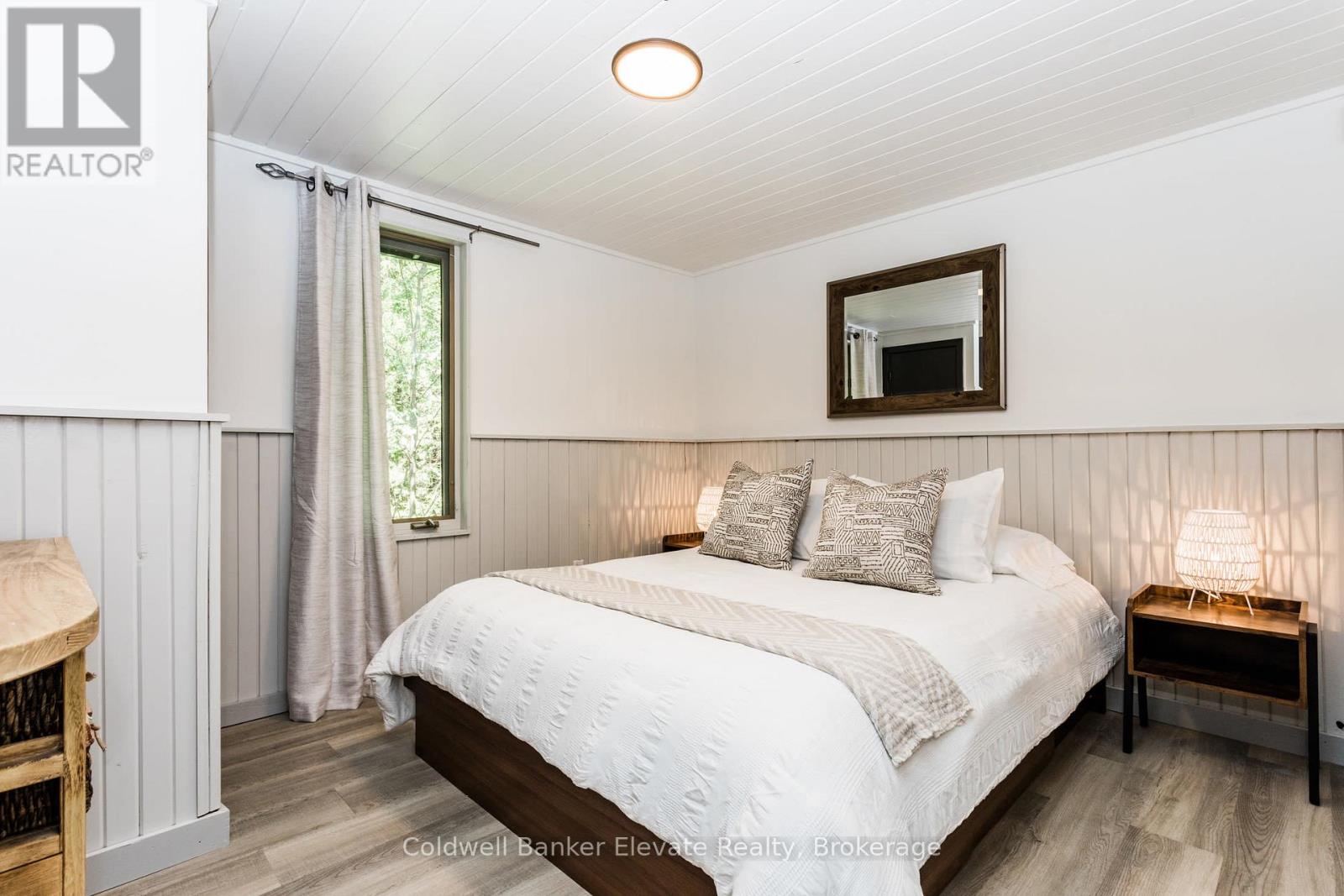 102 Cape Chin North Road, Northern Bruce Peninsula, Ontario  N0H 1W0 - Photo 16 - X12434693
