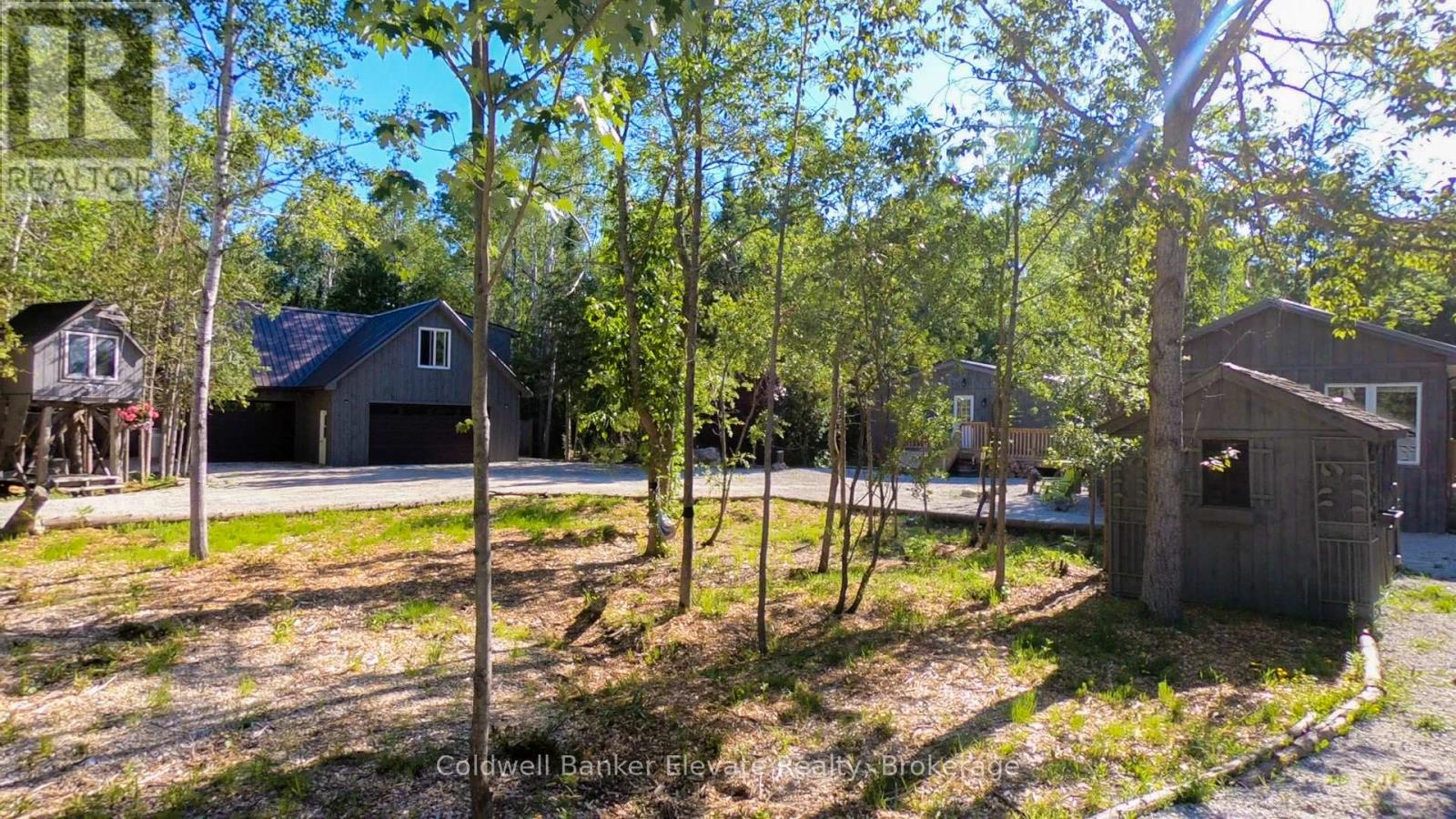 102 Cape Chin North Road, Northern Bruce Peninsula, Ontario  N0H 1W0 - Photo 2 - X12434693