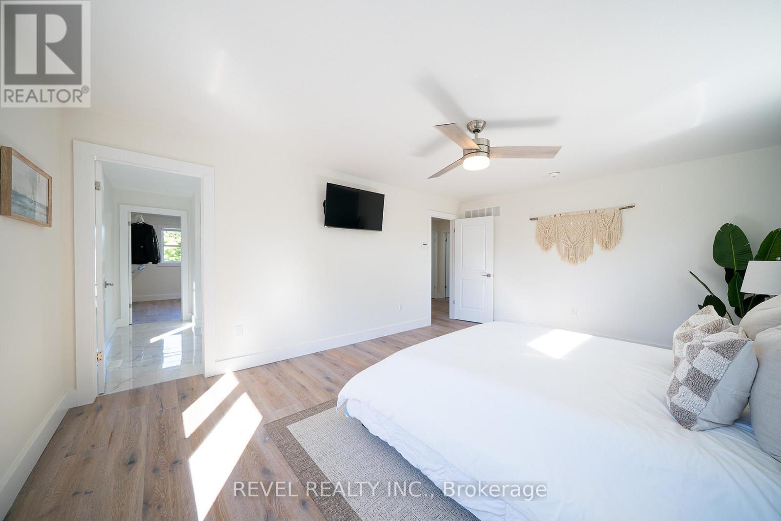 38 Lakeview Avenue, Norfolk, Ontario  N0A 1N8 - Photo 25 - X12434725