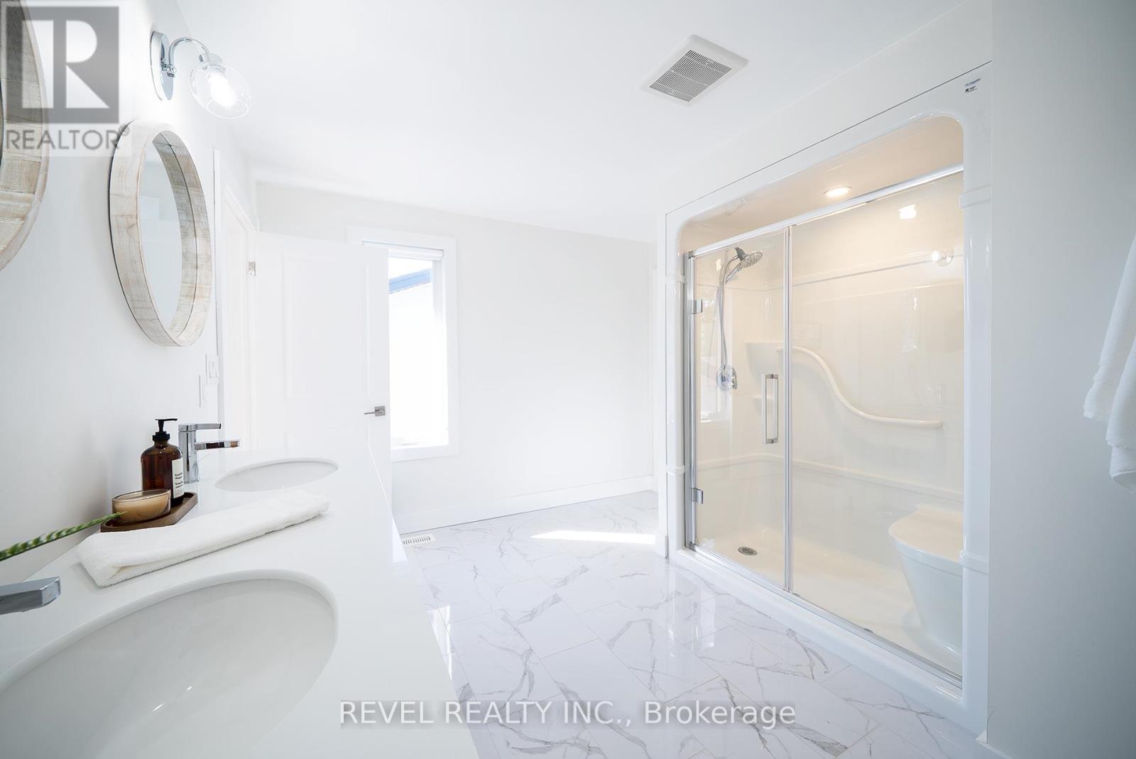 38 Lakeview Avenue, Norfolk, Ontario  N0A 1N8 - Photo 28 - X12434725