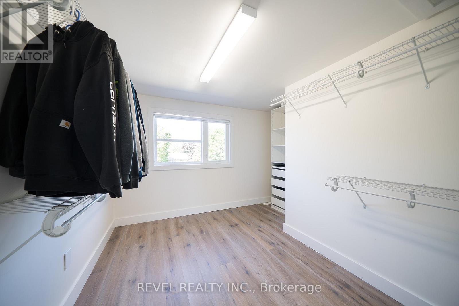 38 Lakeview Avenue, Norfolk, Ontario  N0A 1N8 - Photo 30 - X12434725