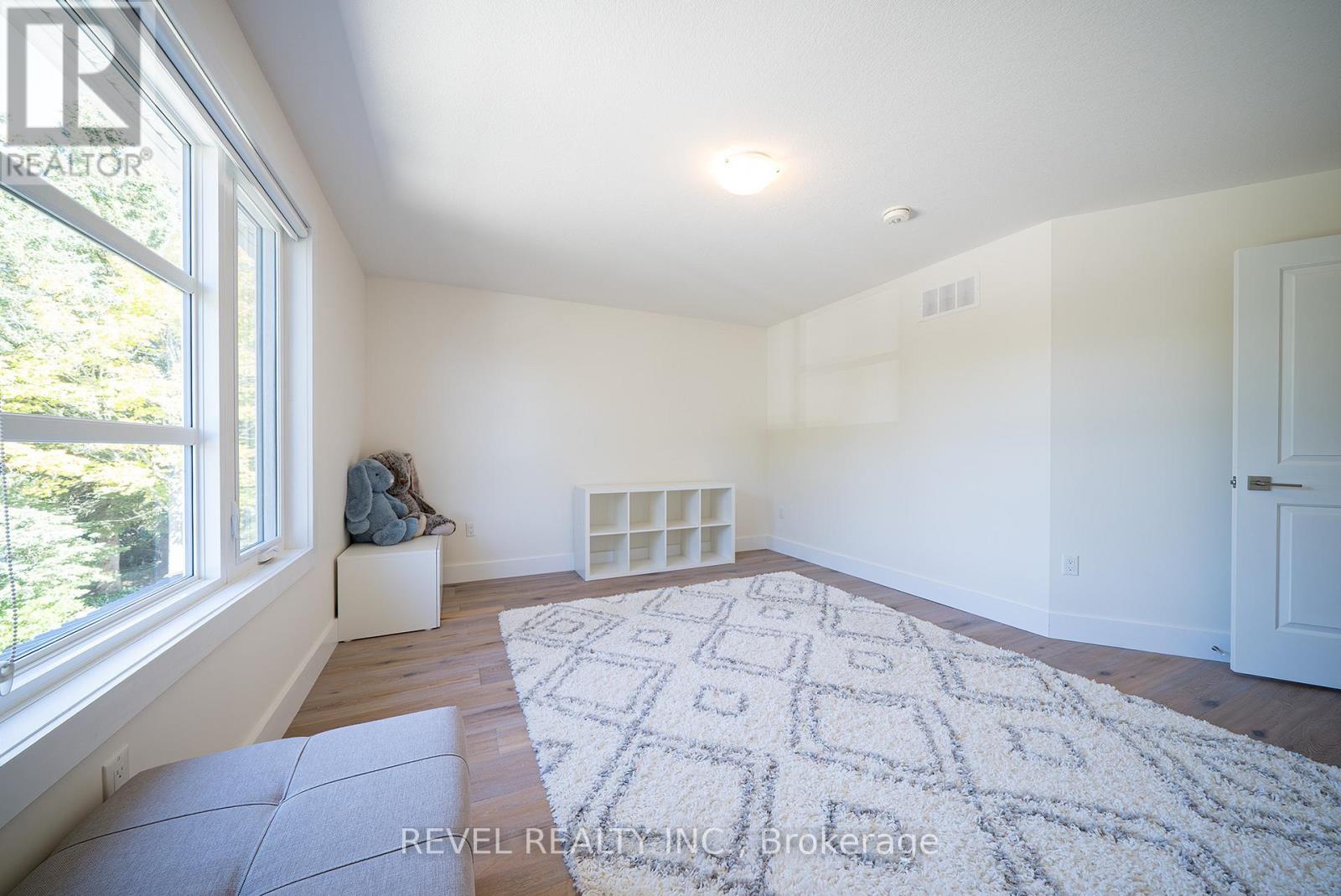 38 Lakeview Avenue, Norfolk, Ontario  N0A 1N8 - Photo 39 - X12434725