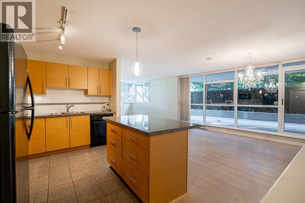 403 2225 Sw Holdom Avenue, Burnaby, British Columbia  V5B 0A2 - Photo 3 - R3053043