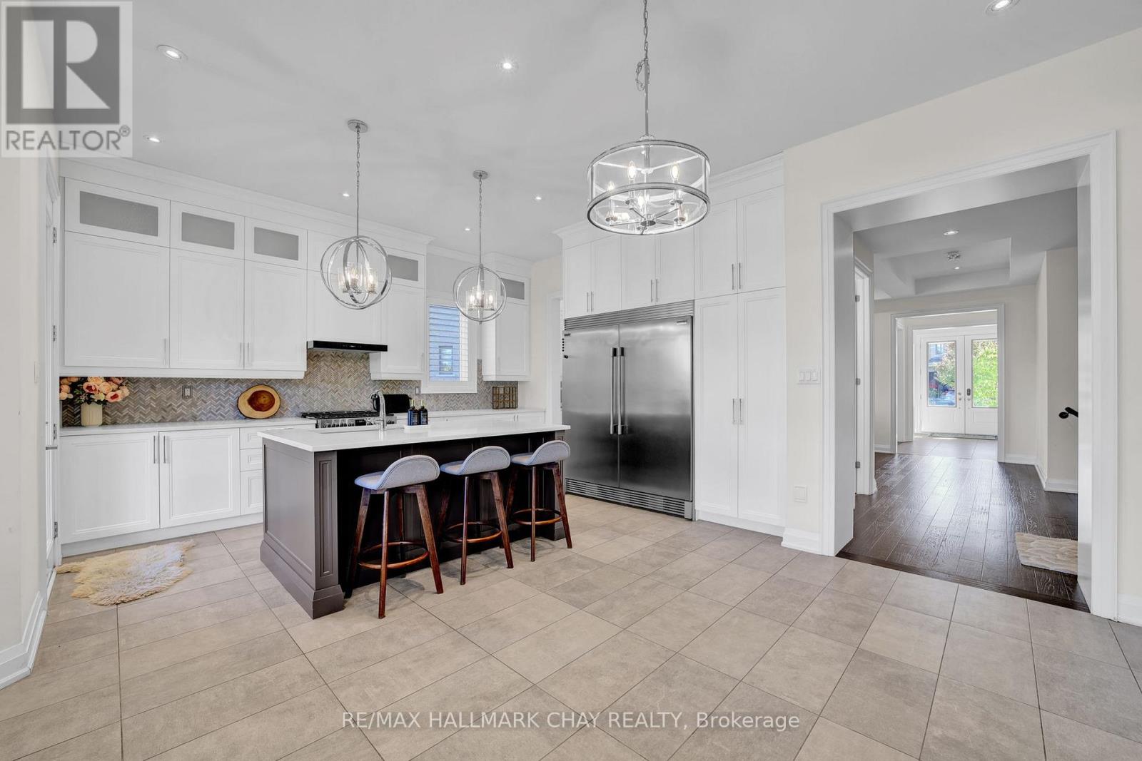 38 Gould Crescent, New Tecumseth, Ontario  L0G 1A0 - Photo 11 - N12434753