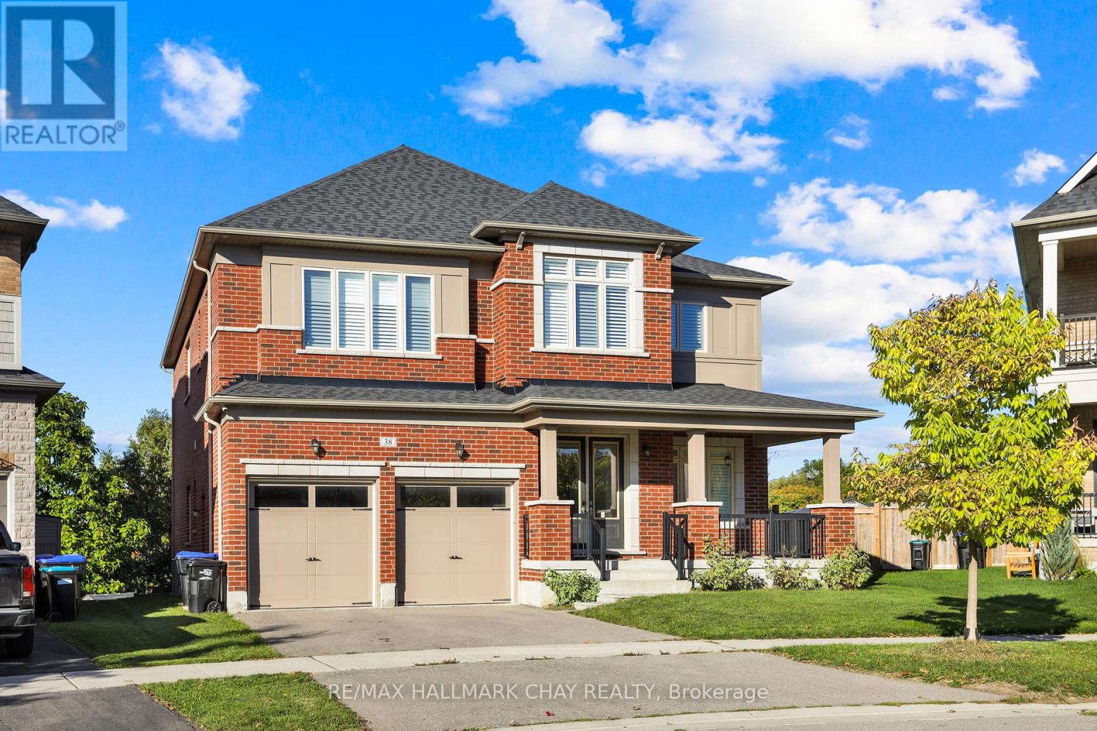 38 Gould Crescent, New Tecumseth, Ontario  L0G 1A0 - Photo 3 - N12434753
