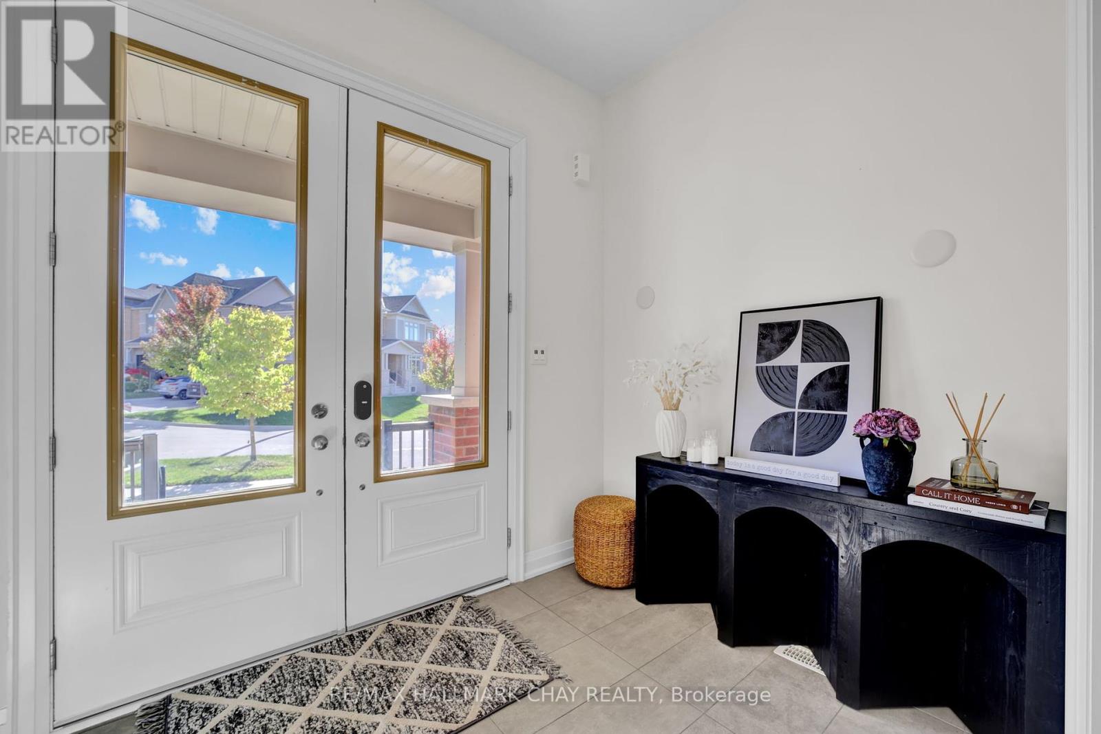 38 Gould Crescent, New Tecumseth, Ontario  L0G 1A0 - Photo 6 - N12434753