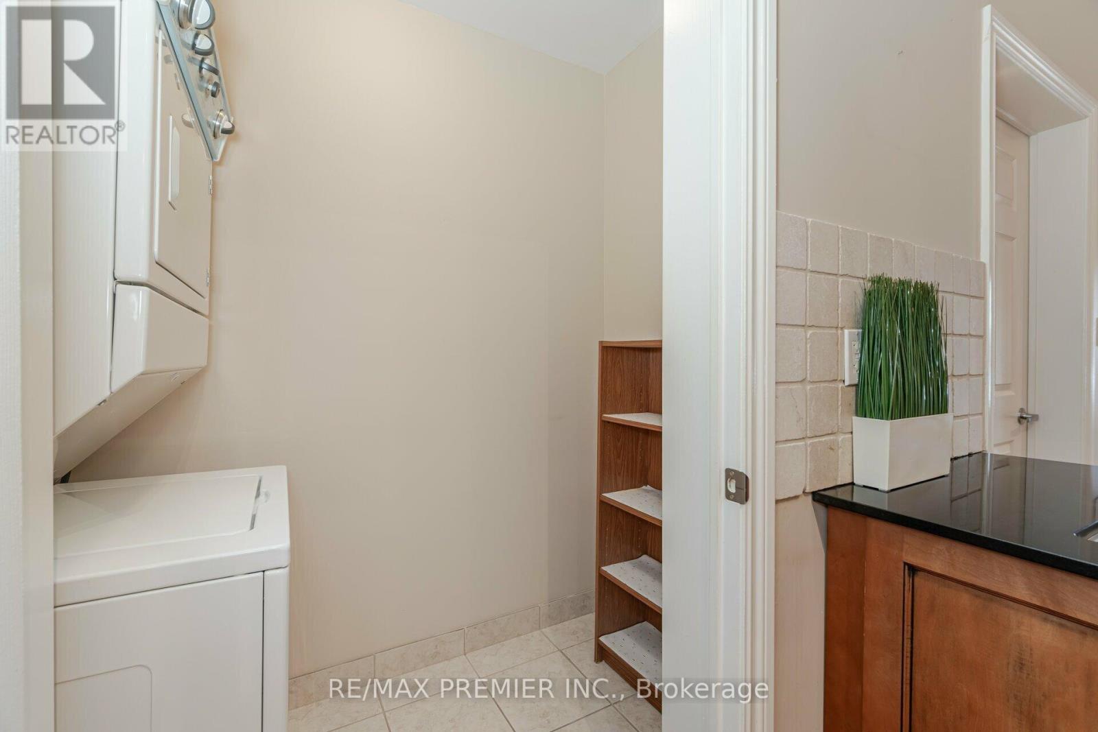 306 - 4620 Highway 7, Vaughan, Ontario  L4L 0B3 - Photo 17 - N12434782