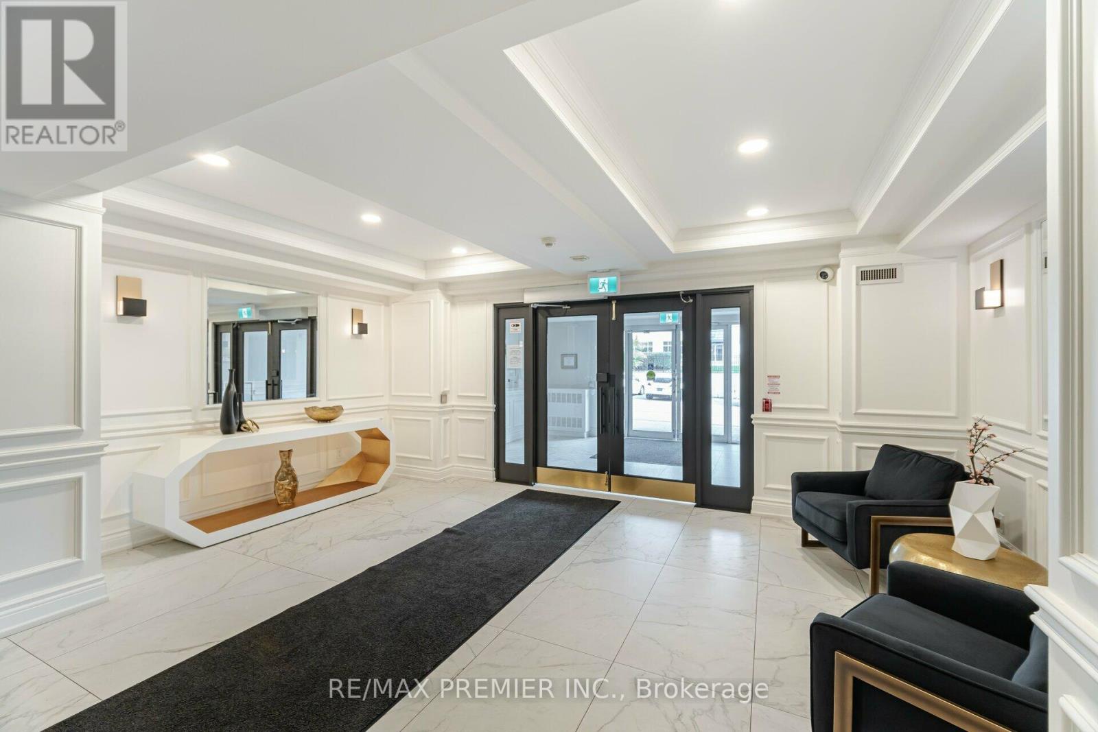 306 - 4620 Highway 7, Vaughan, Ontario  L4L 0B3 - Photo 20 - N12434782