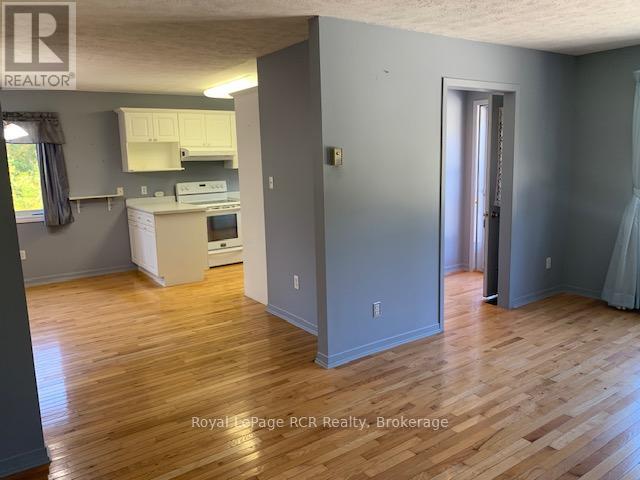 505 Pike Bay Road W, Northern Bruce Peninsula, Ontario  N0H 1W0 - Photo 33 - X12434809