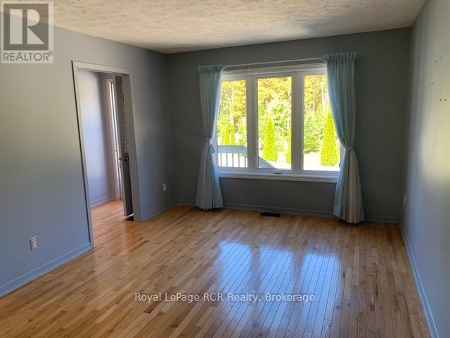 505 Pike Bay Road W, Northern Bruce Peninsula, Ontario  N0H 1W0 - Photo 34 - X12434809