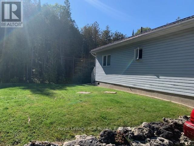 505 Pike Bay Road W, Northern Bruce Peninsula, Ontario  N0H 1W0 - Photo 7 - X12434809