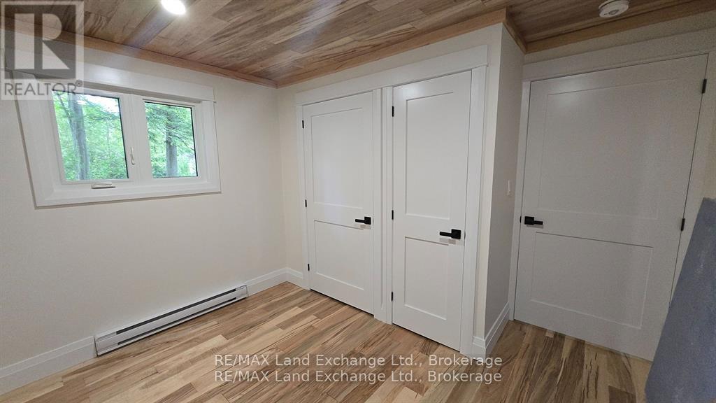 325 Ojibwa Trail, Huron-Kinloss, Ontario  N0G 2R0 - Photo 4 - X12434835