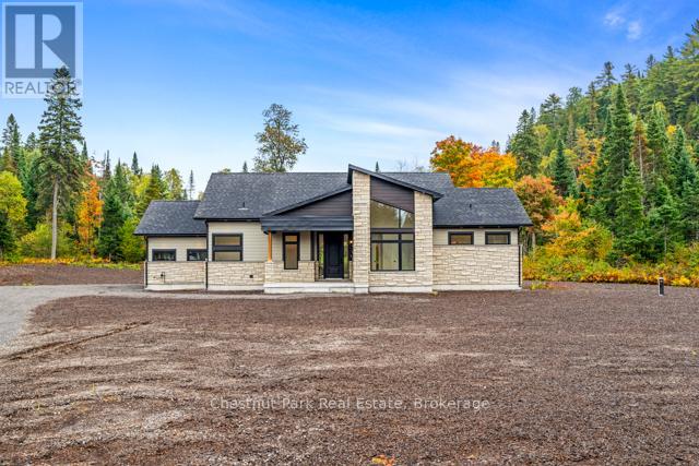 49 - 1053 Greensview Drive, Lake Of Bays, Ontario  P1H 2J6 - Photo 1 - X12434870