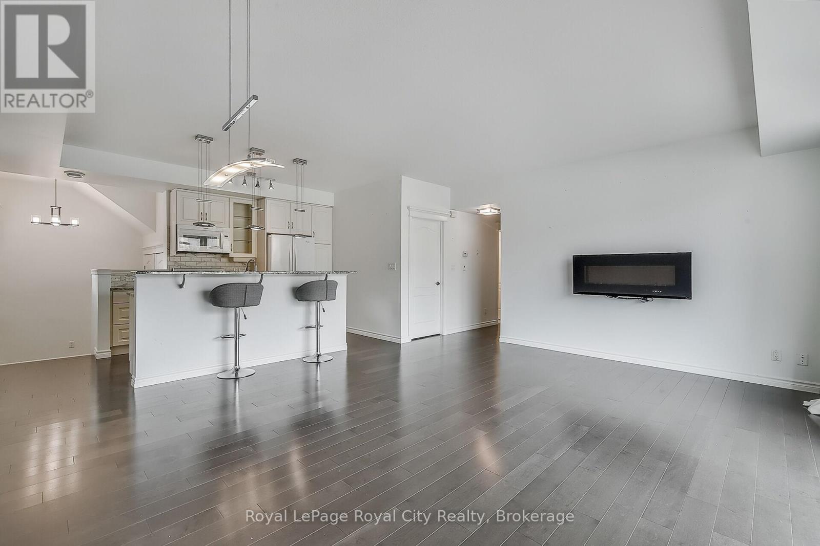 2 - 32 Arkell Road, Guelph, Ontario  N1L 0L4 - Photo 12 - X12434876