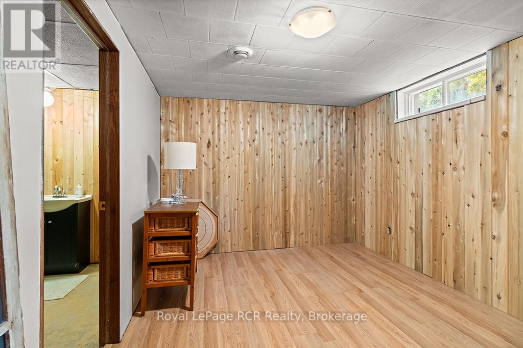 1118 6th Avenue W, Owen Sound, Ontario  N4K 5H1 - Photo 22 - X12434942