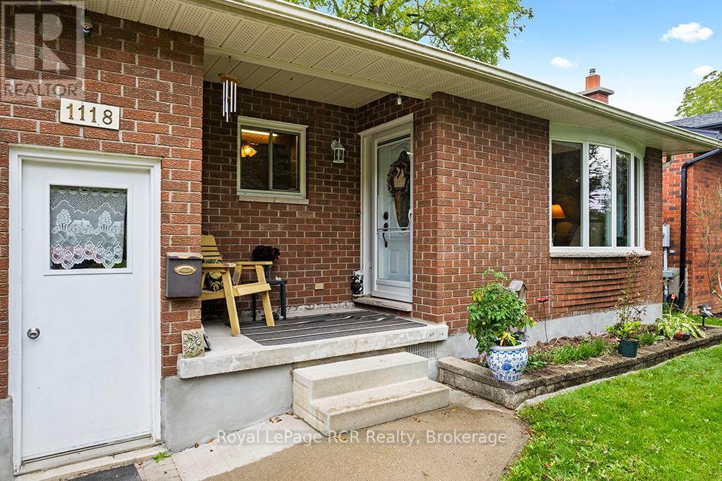 1118 6th Avenue W, Owen Sound, Ontario  N4K 5H1 - Photo 4 - X12434942